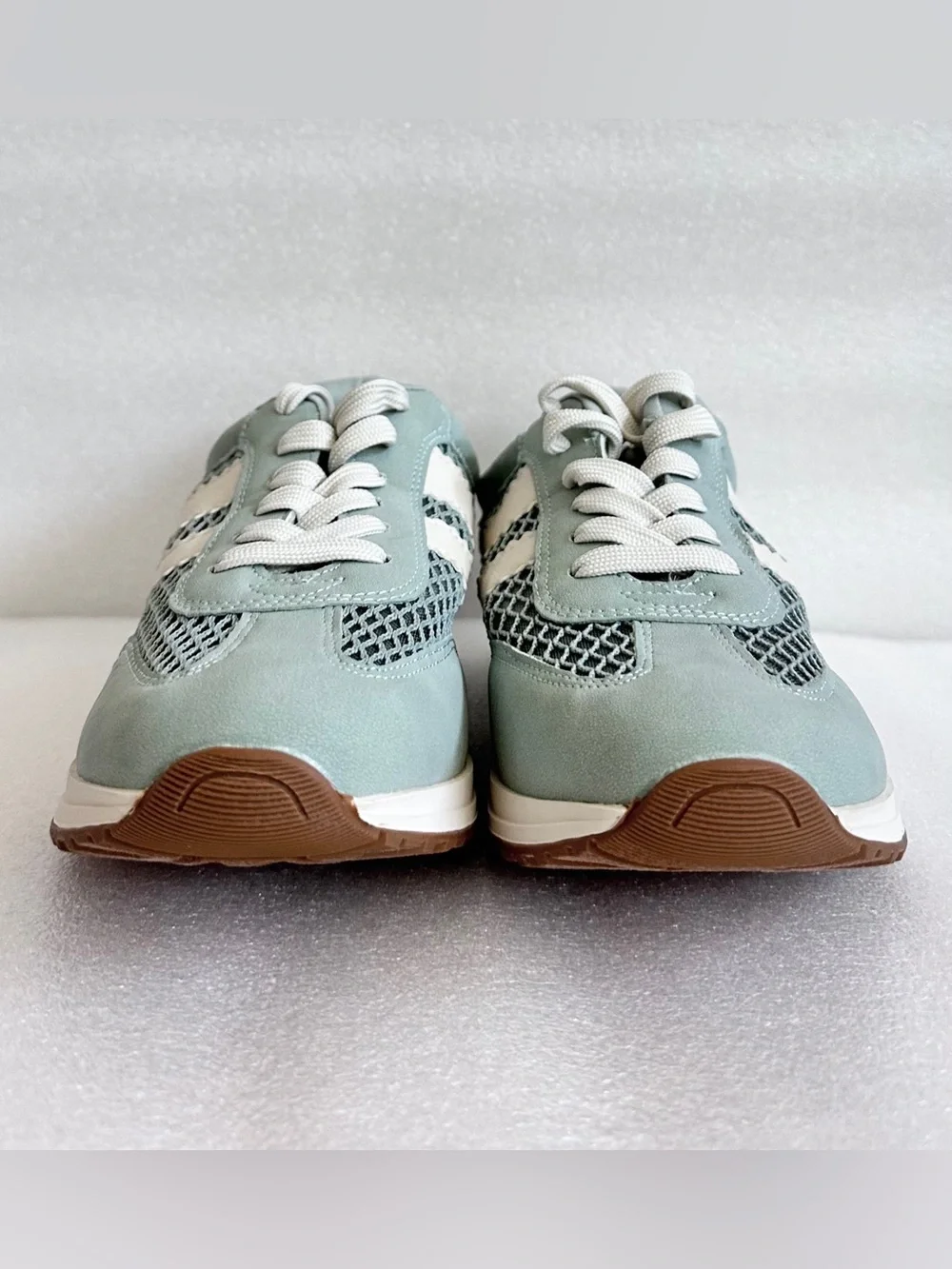 NWOT. DV by Dolce Vita JAMMY Sage Green Mesh Sneakers Size 8